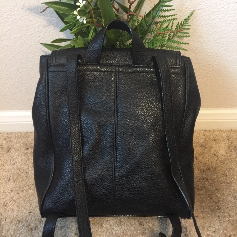 ❣️Kate Spade Thayer Backpack - Picture 3 of 8